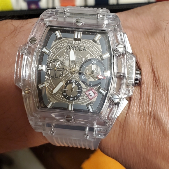 Transparent Clear Men Unisex Watch Skeleton Tonneau Hollow Fashion ONOLA Quartz - Picture 7 of 12